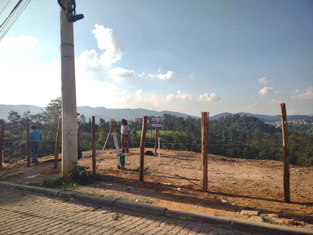 Terreno - Venda - Jardim Adriana - Guarulhos - SP